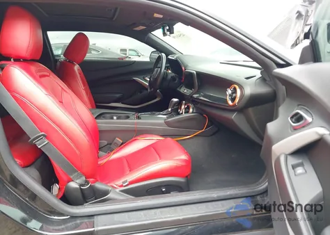 2022 Chevrolet Camaro Rwd 1Ss z USA, uszkodzony, nr VIN 1G1FF1R70N0129998